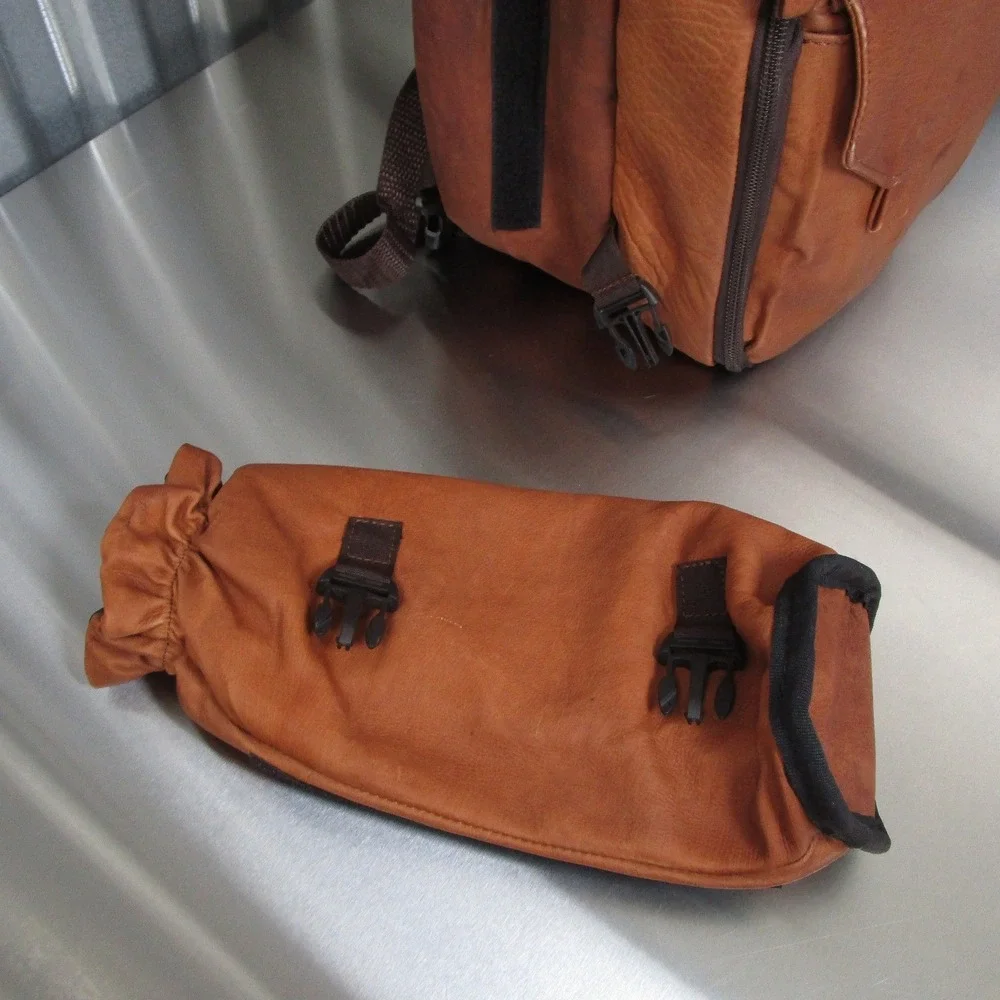 Argali Wines Premium Tan Calfskin Leather Insulated Picnic Backpack Bag New